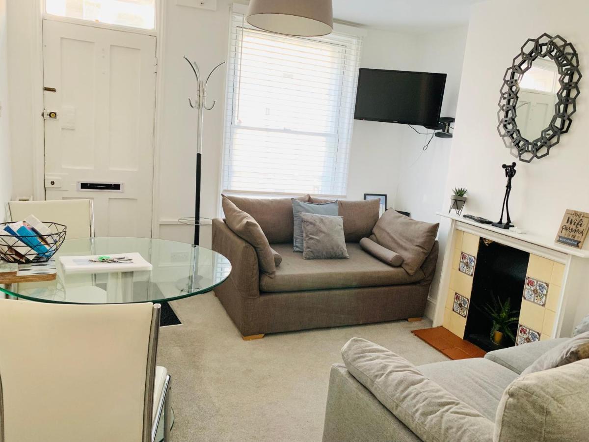 The Salisbury Townhouse Apartment Luaran gambar
